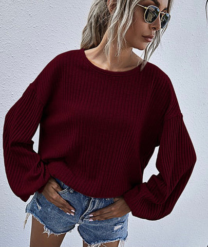 Simply relaxed ribbed balloon sleeves top. This long sleeve top shapes by ribbed knit with round neckline.    Fabric: 97% POLYESTER 3% SPANDEX 