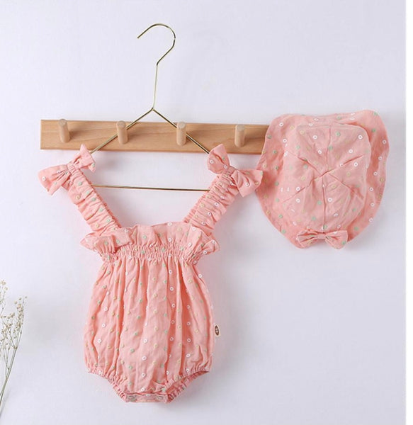 Baby girls printed suspender romper  Hat included  color as pictured 