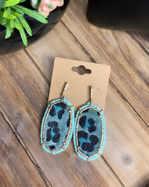 Blue Mint Leopard Earring